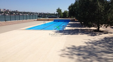 ��������� ����� Holzhof ��������� � �. ������-��-����